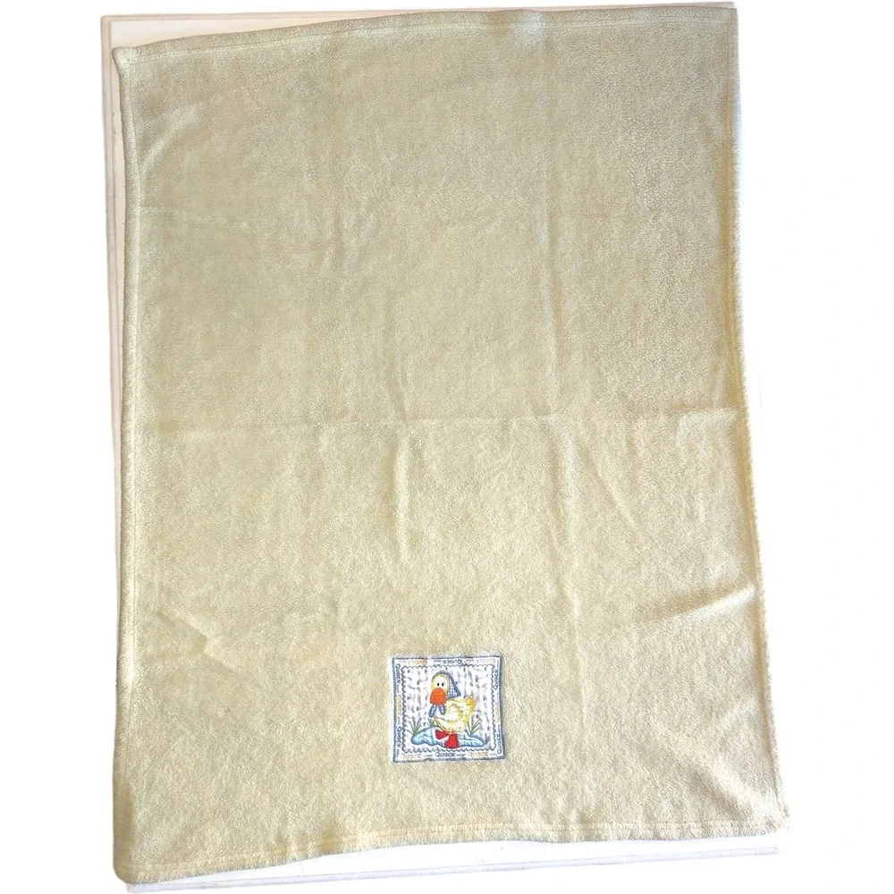 Runt 1478 Green Quack Duck In Rain Baby Blanket Fleece Unisex Satin Patch htf‎